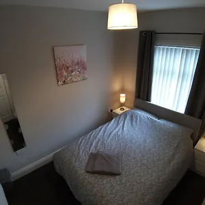 Templemore Townhouse Habitación en casa particular